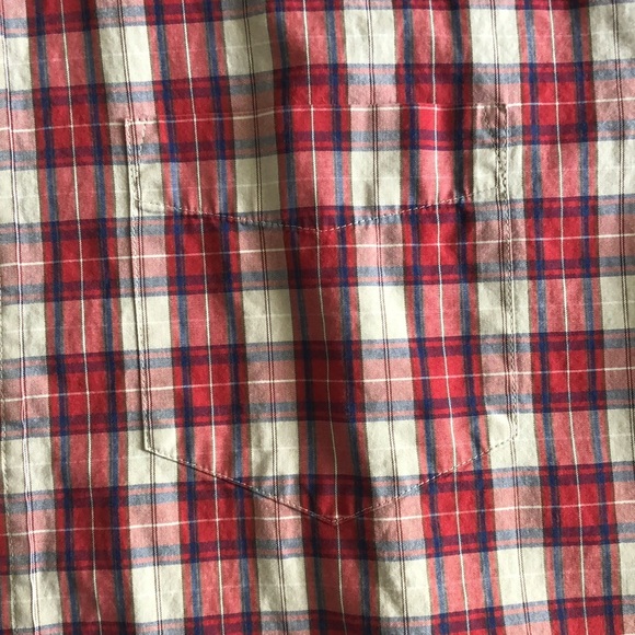 GAP Men’s Button Down Bundle of 2 Shirts - Picture 3 of 9